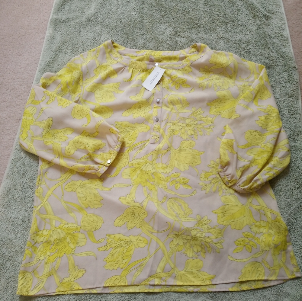 Banana Republic Women's Top Shirt